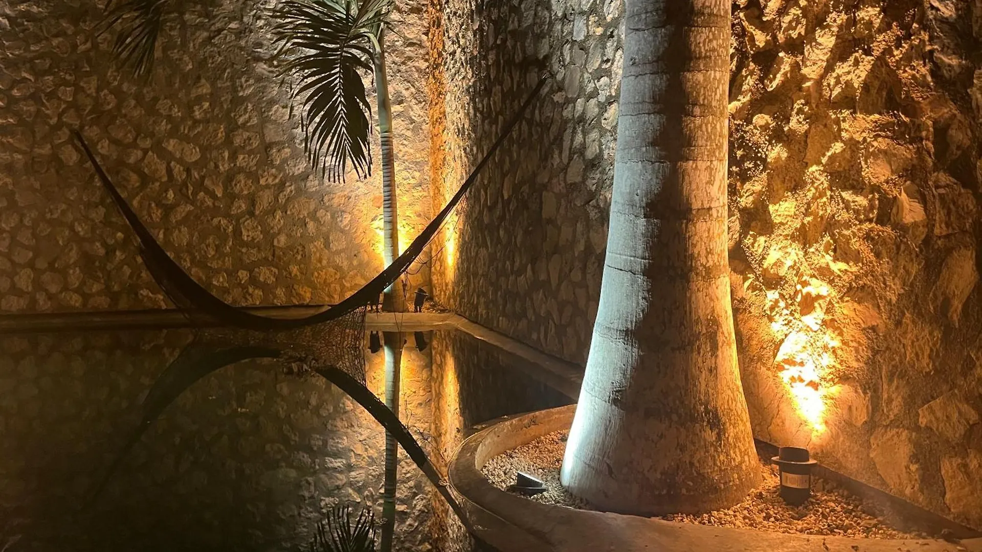 Bau Tulum Hotel