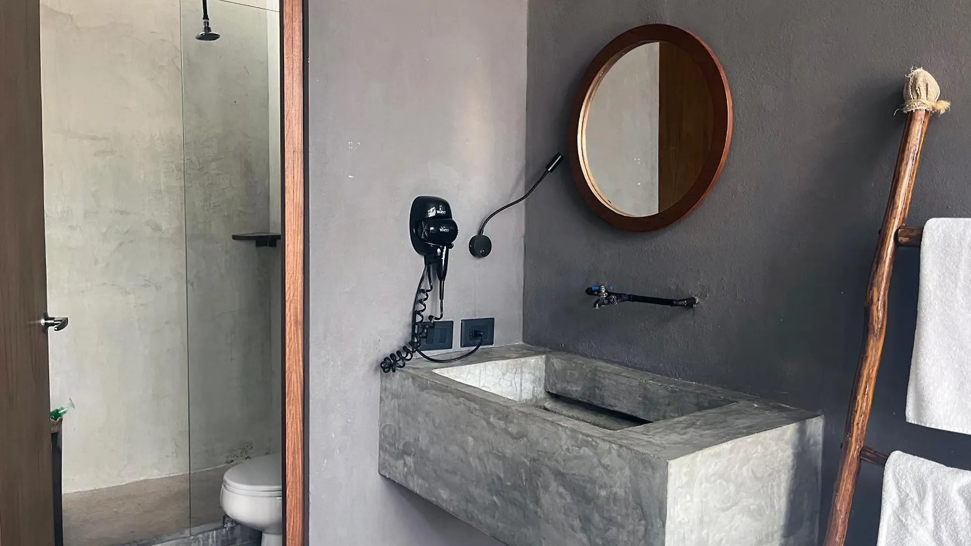 Bau Tulum Hotel